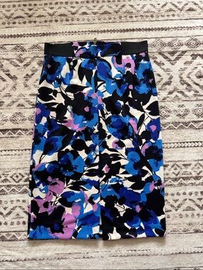 Worthington Blue, Purple & Black Floral Pencil Skirt